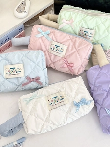 Quilted macaron color makeup bags with ribbons and large capacity storage handles