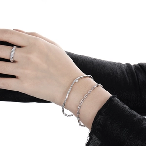 Minimalist silver wavy rhinestone ring and irregular textured open cuff bracelet set