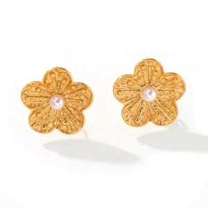 Vintage Flower Stud Earrings Titanium Steel Hammered Texture Imitation Artificial Pearl Jewelry For Women Minimalist Elegant