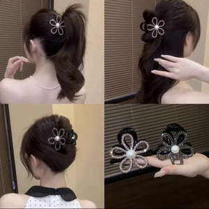 Flower Hair Claw Clip Elegant Rhinestone Faux Artificial Pearl Shark Hairpin Large Non-slip Headwear For Women Girls