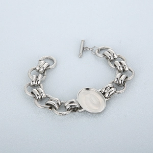 Industrial style stainless steel thick chain bracelet with oval tray and toggle clasp