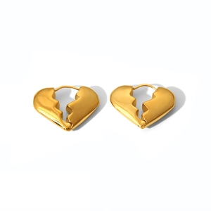 Minimalist 18k gold plated stainless steel broken heart shape earrings set for women