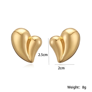 Minimalist gold-plated heart stud earrings sized 2.5cm by 2cm and weighing 8g