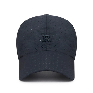 Breathable black quick-dry baseball cap with laser-cut holes and embroidered R logo