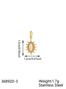 Detail view of vintage stainless steel pendant with dimensions 1.5cm x 1.2cm and 1.7g weight