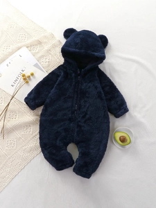 Combinaison bébé en peluche bleu foncé avec oreilles d'ours et fermeture éclair