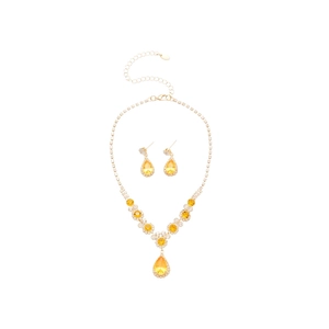 Golden jewelry set with yellow waterdrop crystals and round zircon necklace and earrings