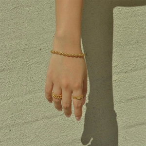 Fashionable gold plated stainless steel rope chain bracelet and ring set for women