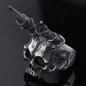 Vintage punk gothic skull ring with unique horn spikes in oxidized stainless steel finish