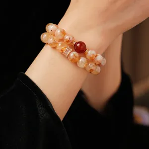 Bracelet double rang en perles de quartz jaune et accents de cornaline rouge élégant