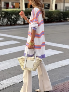 Cardigan da donna a maglia con maniche lunghe e strisce arancioni e viola scuro