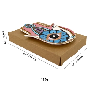 Vassoio per gioielli Hamsa in ceramica 17,5x12,5 cm con design occhio di Allah rosa e blu