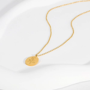 Élégant collier en acier inoxydable plaqué or 18K avec pendentif ovale fleur de rose