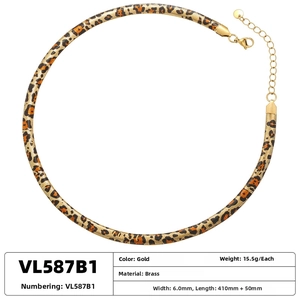 Detailed specs of the 6mm leopard print snake chain necklace in gold-plated brass