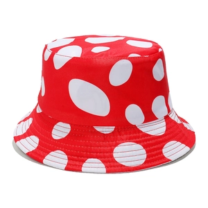 Chapeau bob rouge réversible à pois blancs pour protection solaire extérieure