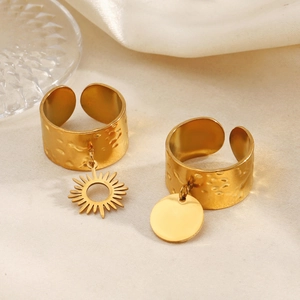 18K Gold Plated Stainless Steel Hammered Open Ring Adjustable Sun Round Charm Vintage Fashion For Women