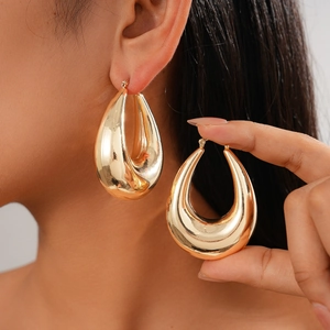 Chunky Teardrop Earrings Polished Iron Waterdrop Hoop Earrings Minimalist Elegant Fashion Statement Jewelry For Women