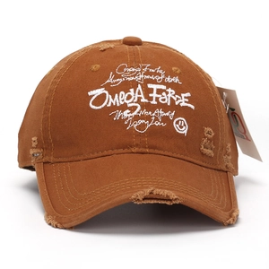Casquette de baseball en coton marron effet usé avec broderie blanche Omega Force