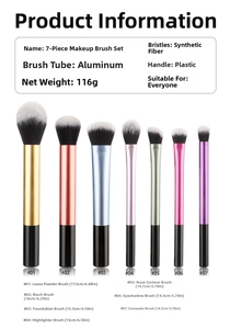 Detailed size list for 7-piece makeup brush set including powder, blush, and eyeshadow tools
