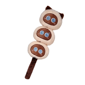 Cute three-tier cat plush toy inspired by dango skewers with soft beige fur and blue eyes