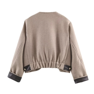 Veste courte femme camel clair avec finitions en simili cuir noir et taille élastique dos