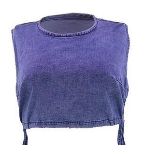 Haut court en denim délavé violet pour femmes avec détails de laçage tendance