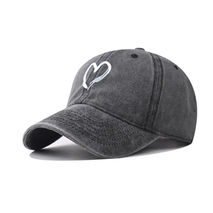Vintage Washed Cotton Baseball Cap Heart Embroidery Distressed Adjustable Sun Hat Outdoor For Men Women Casual Style