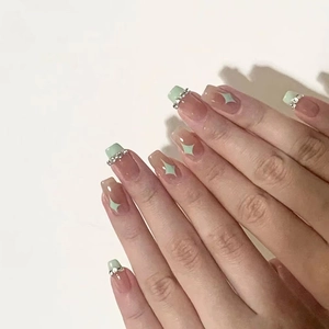 Green French Almond Press On Nails With Star Pattern And Rhinestones Sparkling Artificial Fingernails For Women
