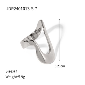 Irregular liquid style stainless steel ring showing detailed dimensions and 5.9g weight