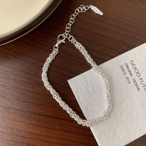 Minimalist 925 sterling silver woven bracelet with lobster clasp and extension chain