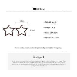 Detail specifications of acrylic star hoop earrings with dimensions and silver needle info