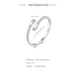Detailed dimensions of S925 sterling silver hug ring with CZ stones and size info