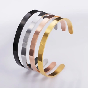 Minimalist 6mm stainless steel C-shaped open bangles in black, silver, rose gold and gold