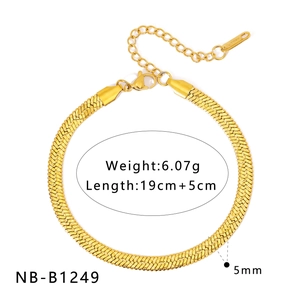 Macro detail of 18K gold plated stainless steel snake chain bracelet with size specs