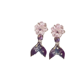 Exquisite rhinestone pearl flower mermaid tail hair clips in purple for a sweet look
