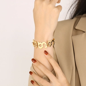 Chic gold-plated geometric link chain bracelet with creative charm for women