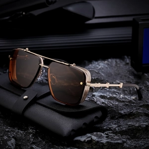 Retro punk square frame sunglasses with gold metal frame and brown lenses for men