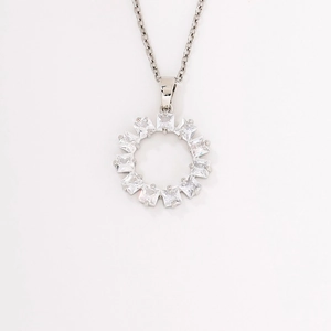 Retro hip-hop sunflower pendant necklace with square-cut zircons in silver finish
