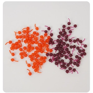 Mini dijes de cereza de resina para manualidades DIY en color naranja y morado oscuro