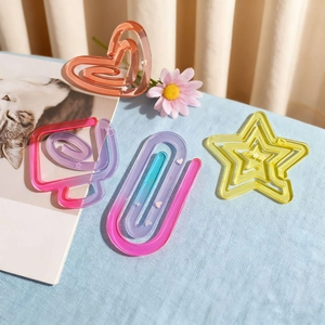 Creative resin silicone molds for colorful paperclips in heart and star shapes
