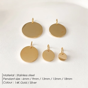 Polished 14K gold stainless steel round charm pendants in five sizes for jewelry DIY