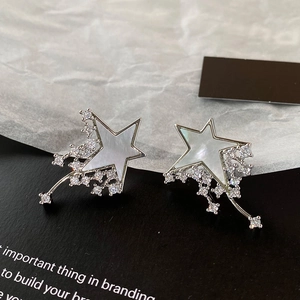 Elegant S925 silver star earrings with mother of pearl and sparkling zircon stones