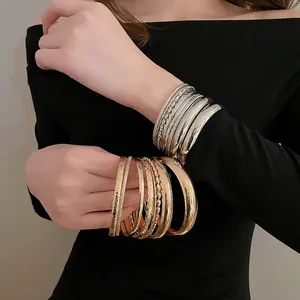 Bracelets Joncs Texturés Brillants Métalliques Minimalistes Plusieurs Styles Torsadés Bijoux Pour Femmes