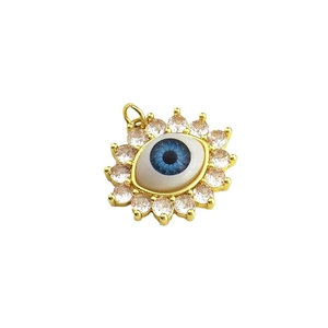 Pendentif œil maléfique hip hop plaqué or 18k avec incrustation bleue et zircons blancs