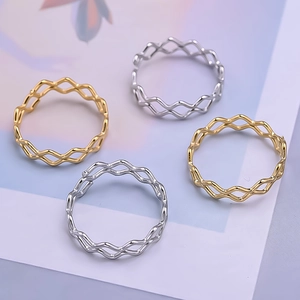 Set of four 18K gold and silver plated 304 stainless steel wavy rings for women