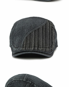 Détail du béret en denim délavé avec empiècements patchwork vintage et rayures fines