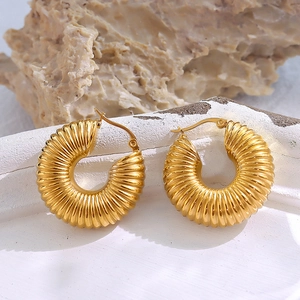 Chunky 18K gold plated titanium steel hoop earrings with textured vintage geometric design