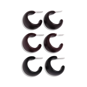 Dark style geometric C-shaped acrylic hoop earrings in brown and black matte finish