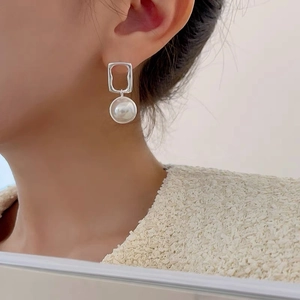 S925 sterling silver geometric square earrings with creamy pearls for women