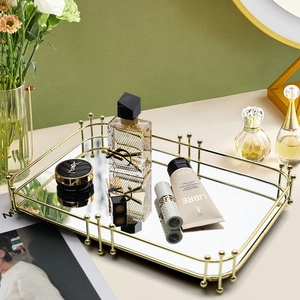 Plateau miroir rectangulaire moderne avec cadre en métal doré pour décoration